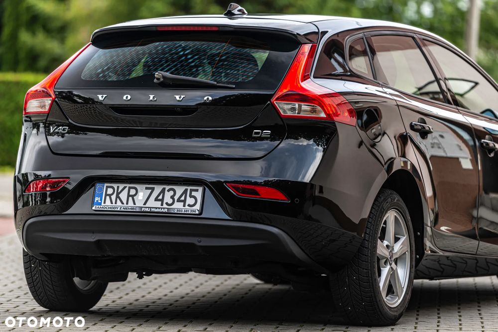 Volvo V40 D2 Geartronic Momentum - 10