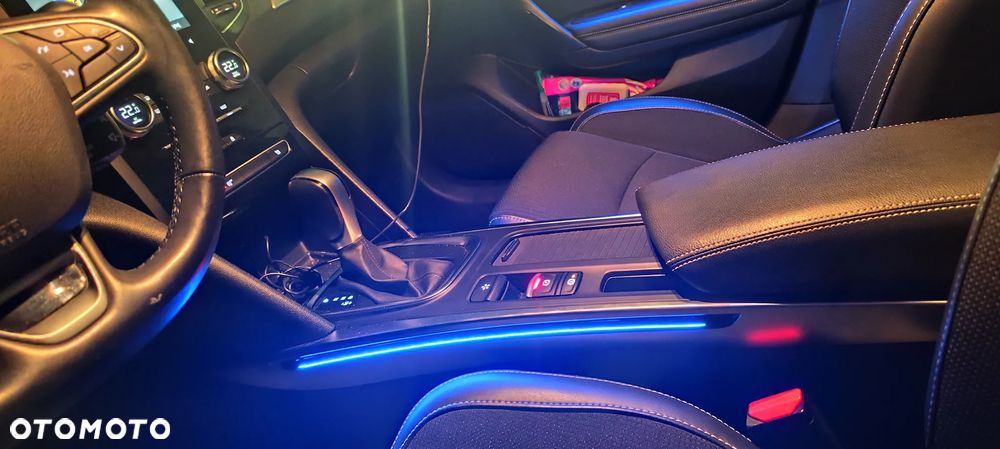 Renault Megane 1.3 TCe Intens EDC - 11