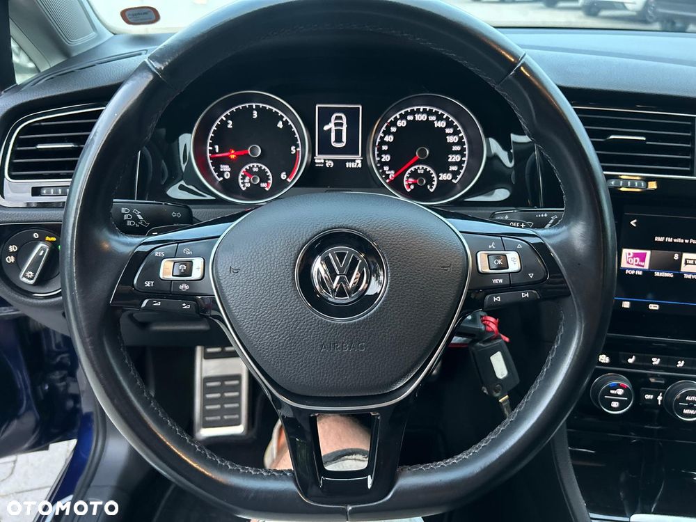Volkswagen Golf 1.6 TDI BMT Highline DSG - 28