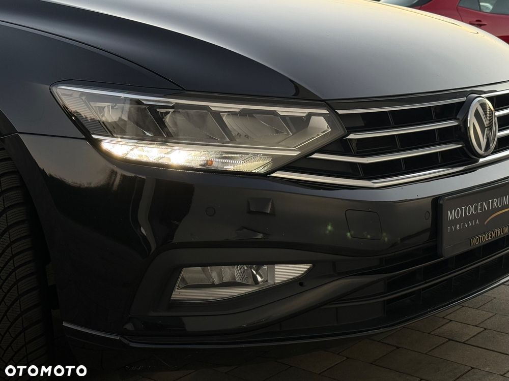 Volkswagen Passat 2.0 TDI SCR DSG Conceptline - 41