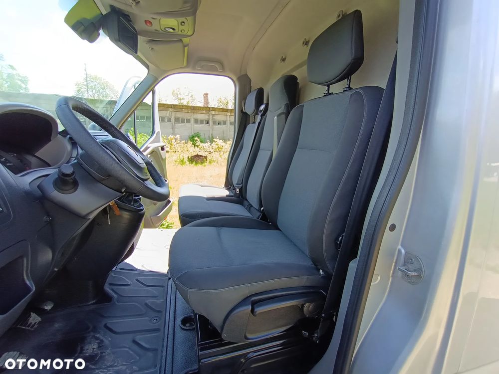 Renault Master 2.3 diesel 125kM 2014rok 3.5T UDOKUMENTOWANY PRZEBIEG, STAN BARDZO DOBRY!!! - 23