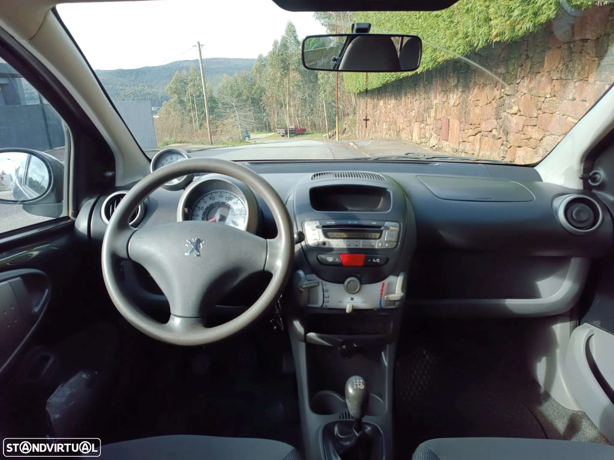 Peugeot 107 1.0 Trendy - 7