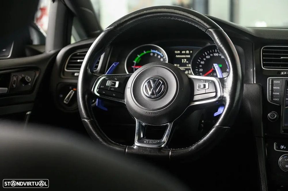 VW Golf 1.4 GTE Plug-In-Hybrid DSG - 50