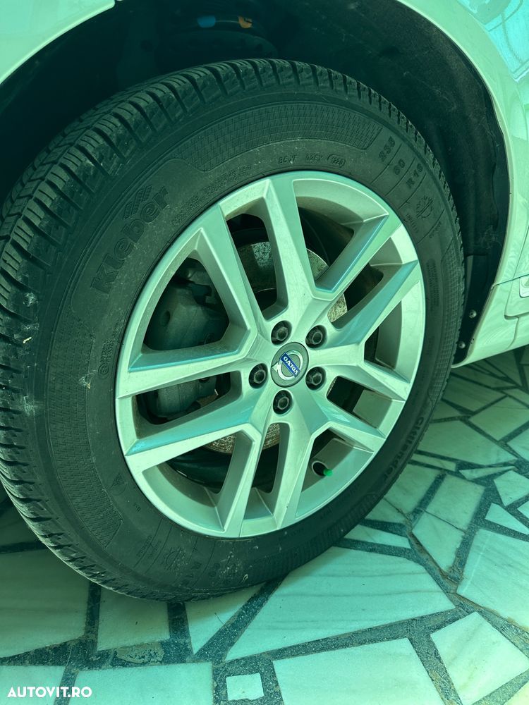 Volvo XC 60 D3 Geartronic Summum - 10