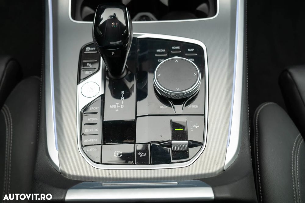 BMW X5 xDrive45e - 32