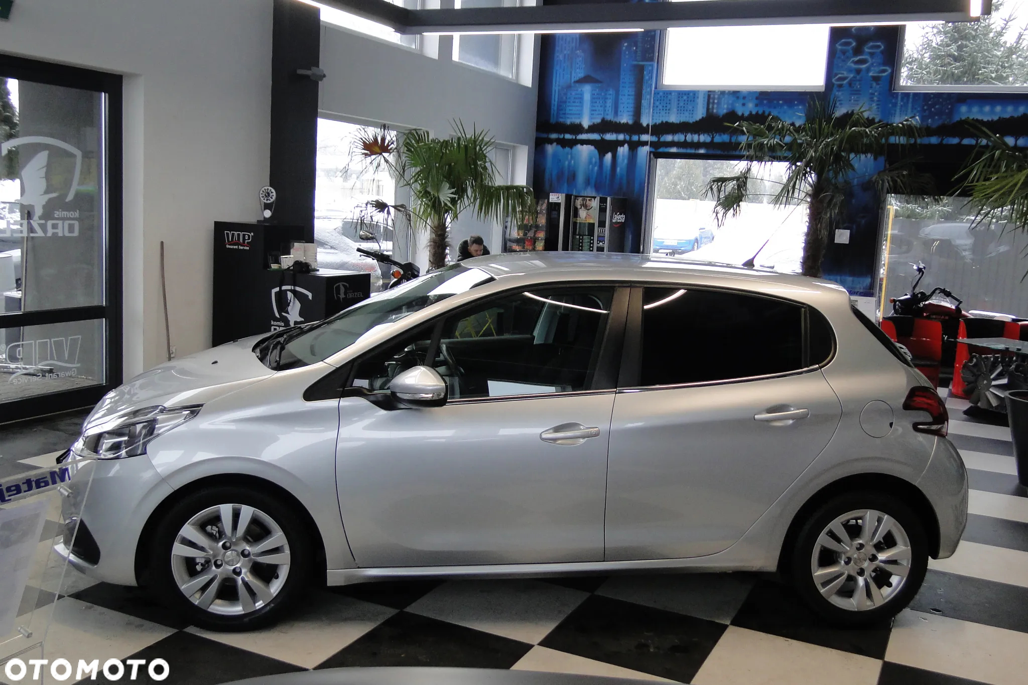 Peugeot 208 PureTech 68 Active - 12