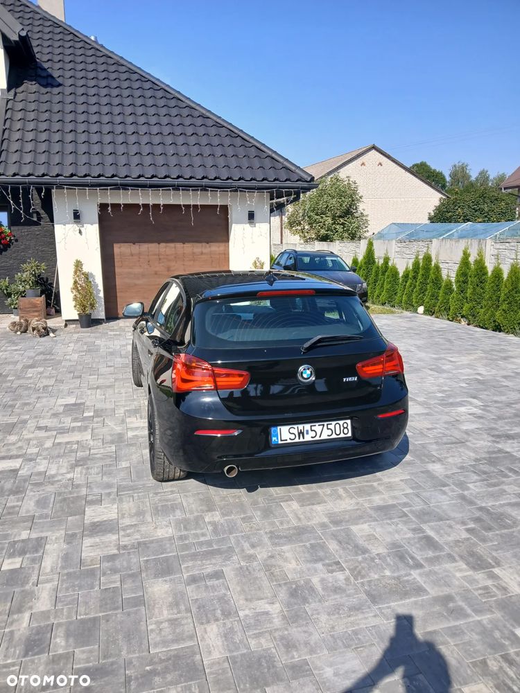 BMW Seria 1 118i - 6