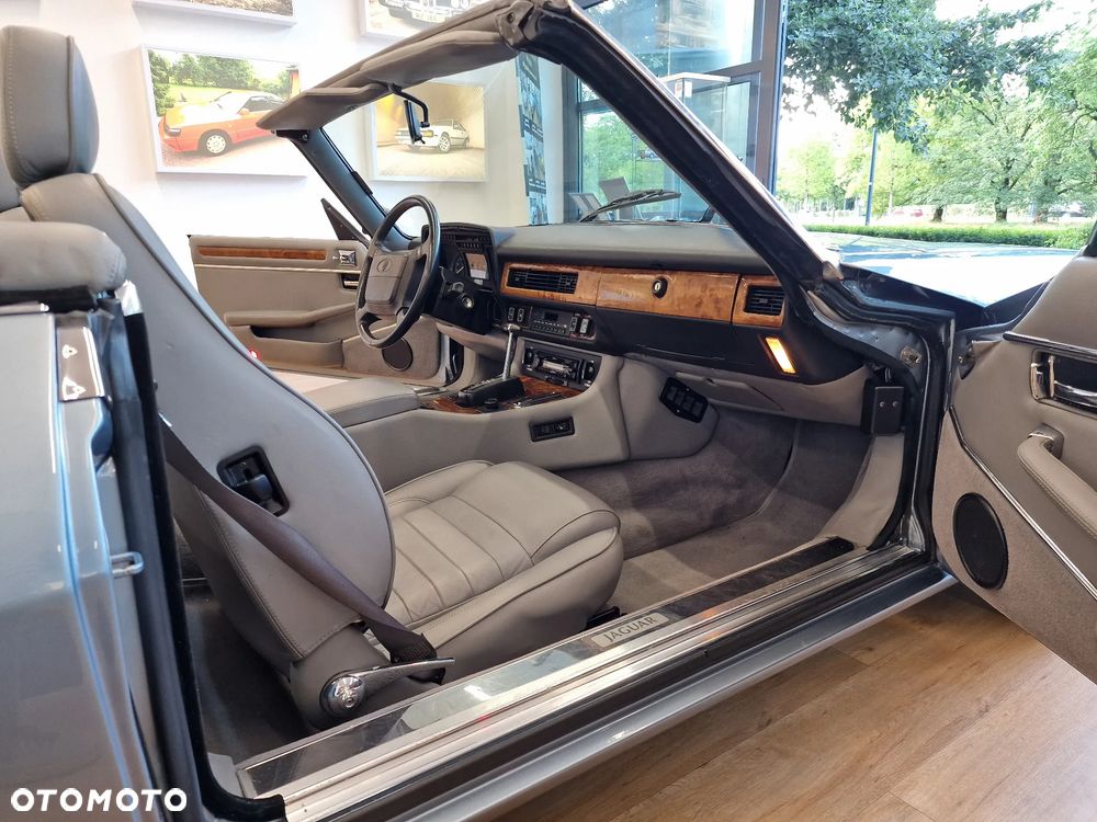 Jaguar XJS Convertible 5.3 - 28