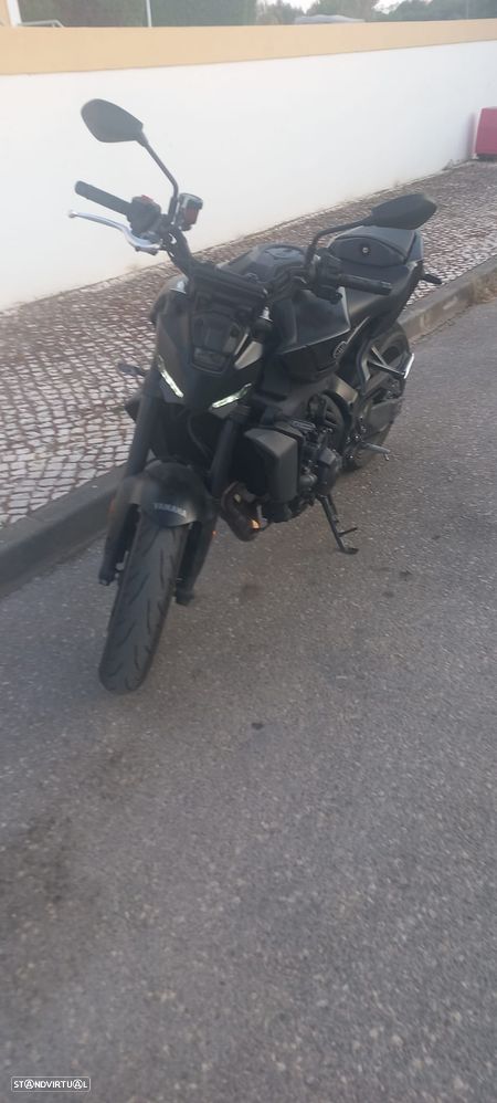 Yamaha MT-09 Y-AMT - 7
