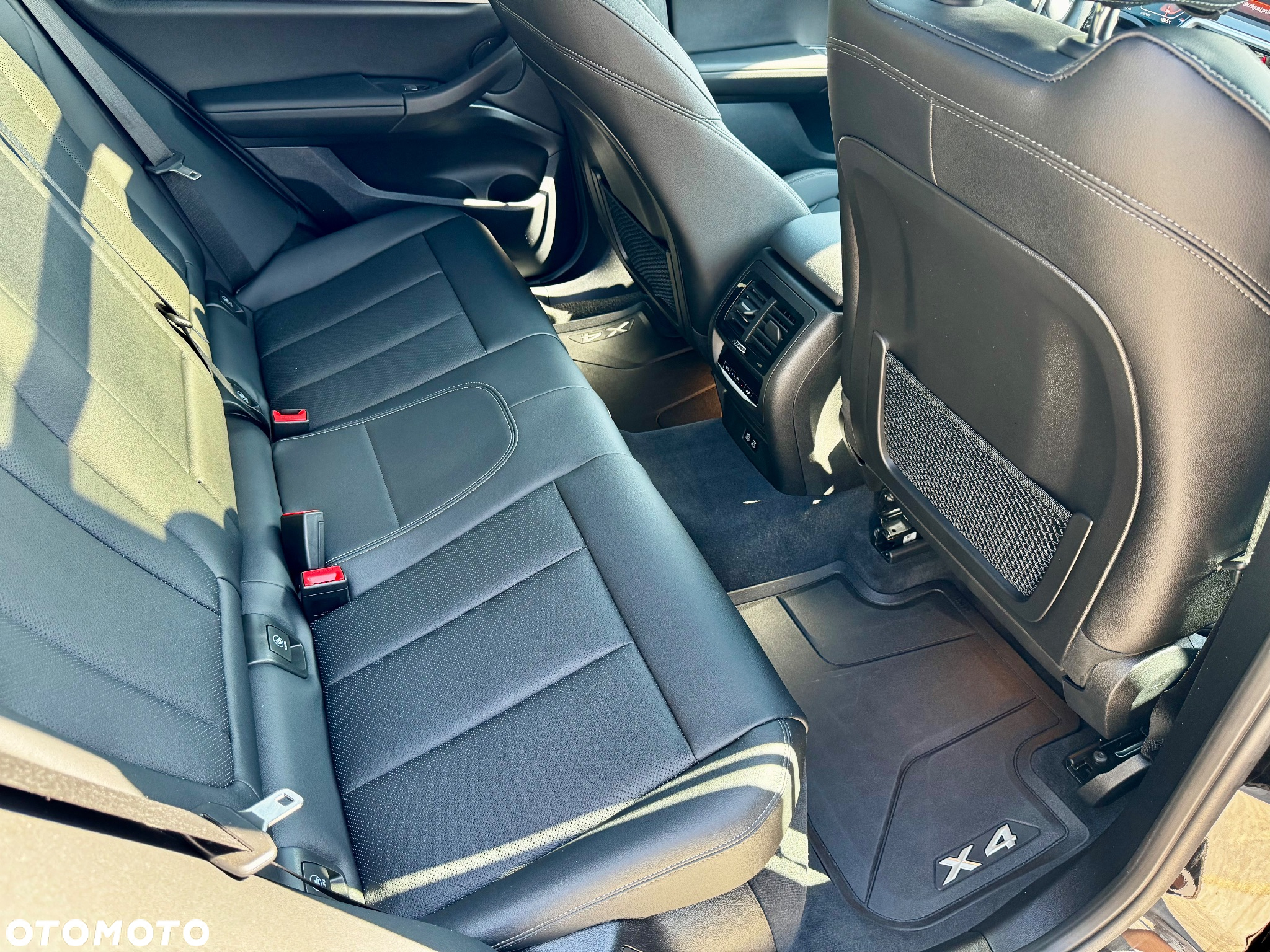 BMW X4 xDrive30i - 38