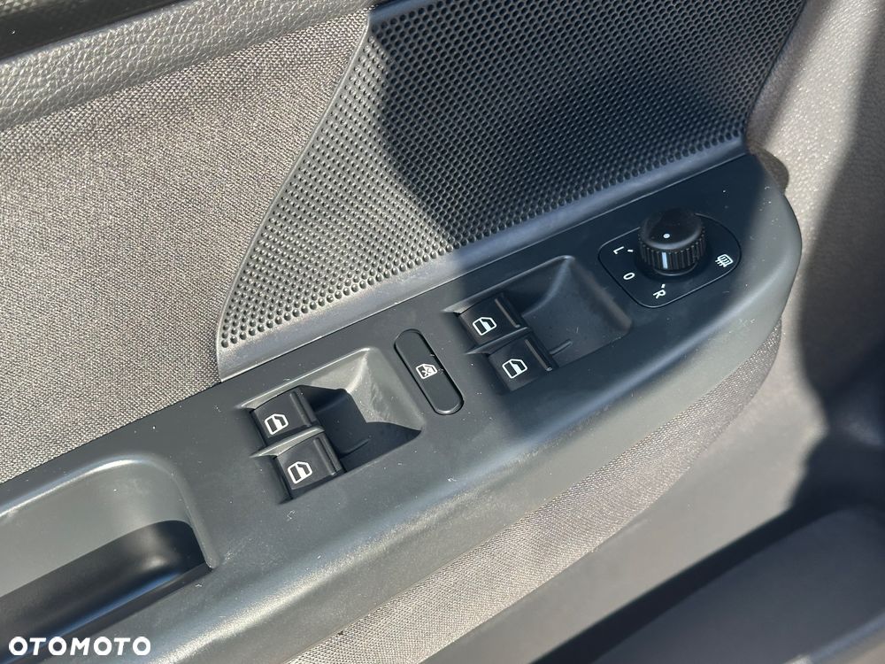 Volkswagen Golf 1.4 TSI Comfortline - 19