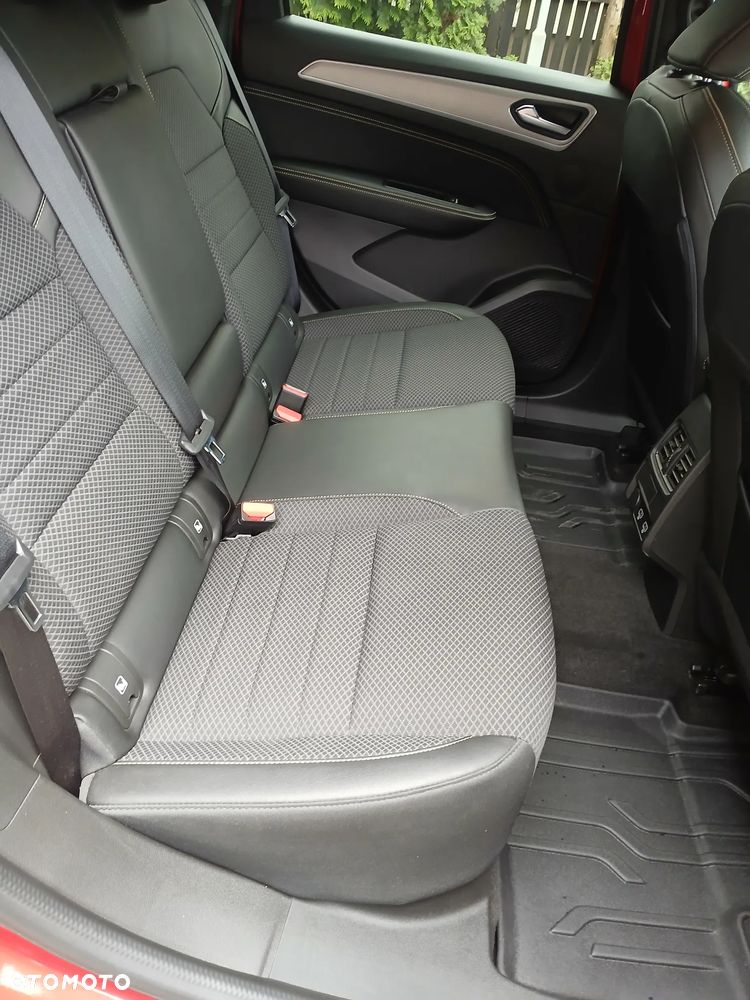 Renault Arkana 1.3 TCe mHEV Techno EDC - 26