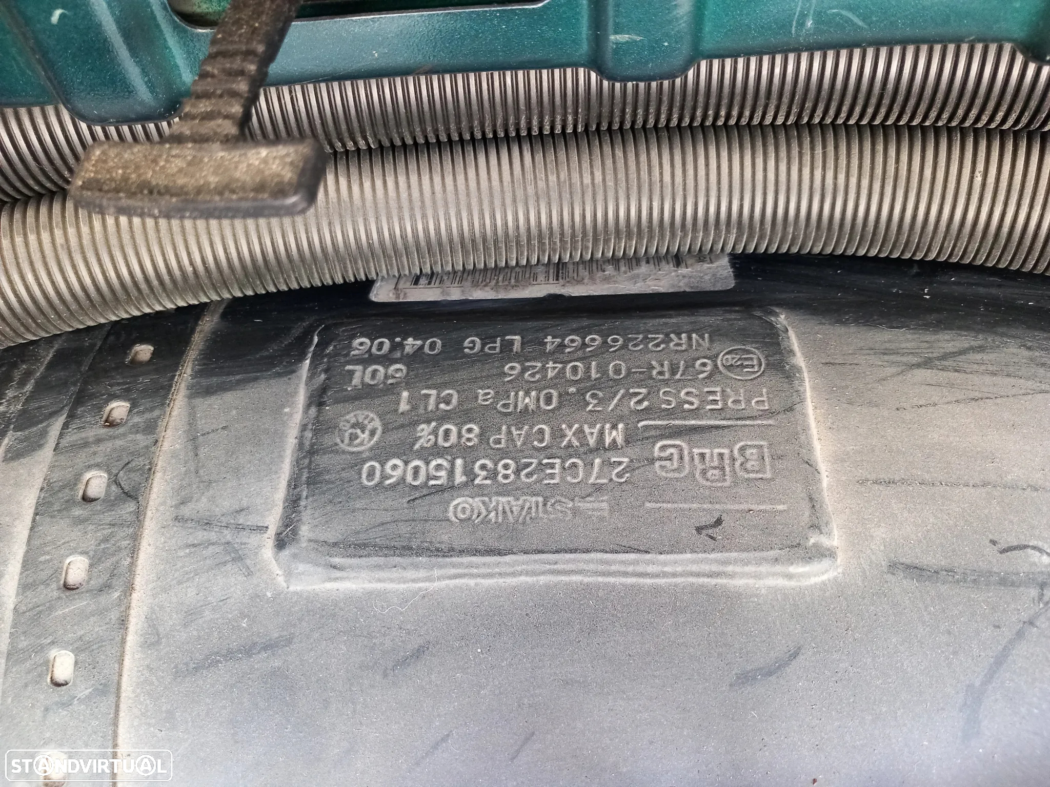 Honda Civic 1.6 LS - 13