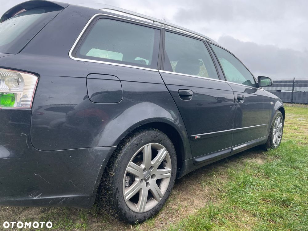 Audi A4 - 4
