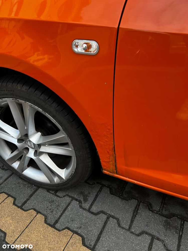 Seat Ibiza SC 1.6 16V Sport - 14