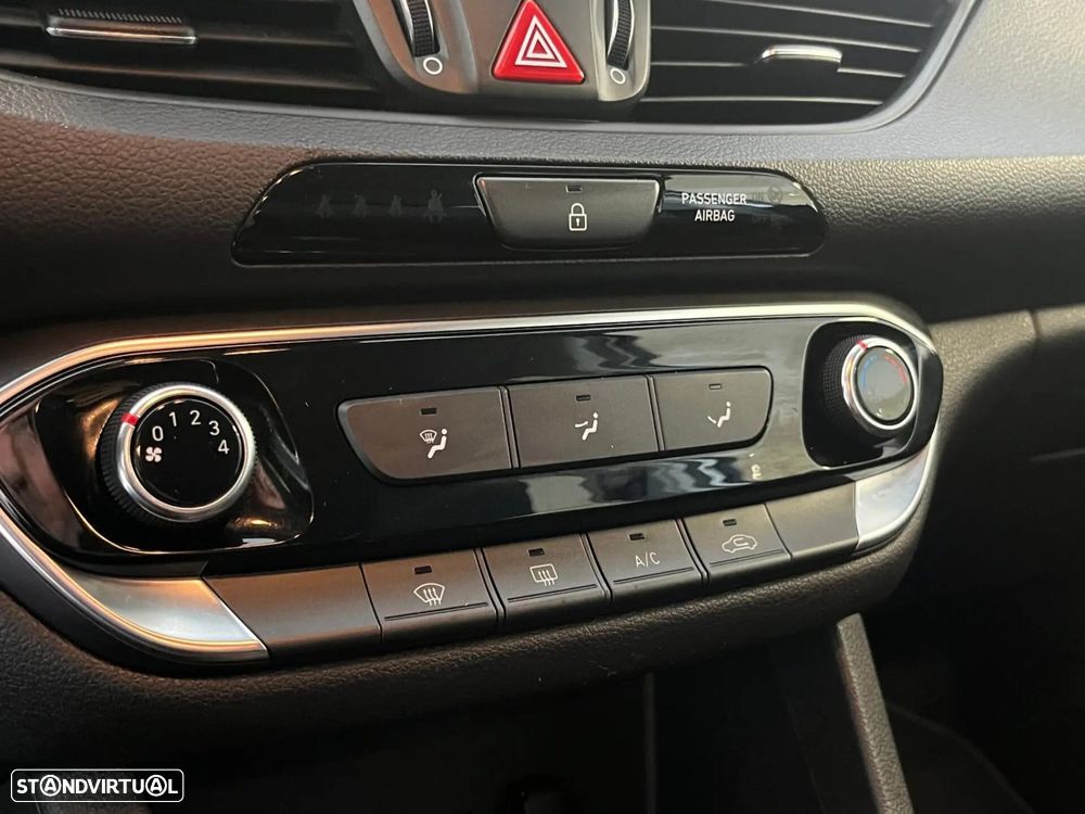 Hyundai i30 1.6 CRDI STyle - 18