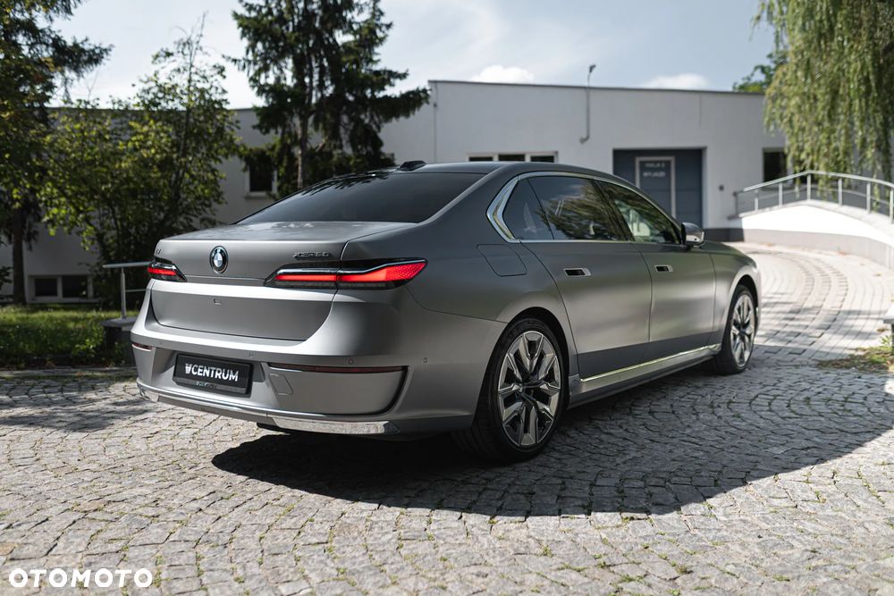 BMW i7 105.7kWh xDrive60 - 13