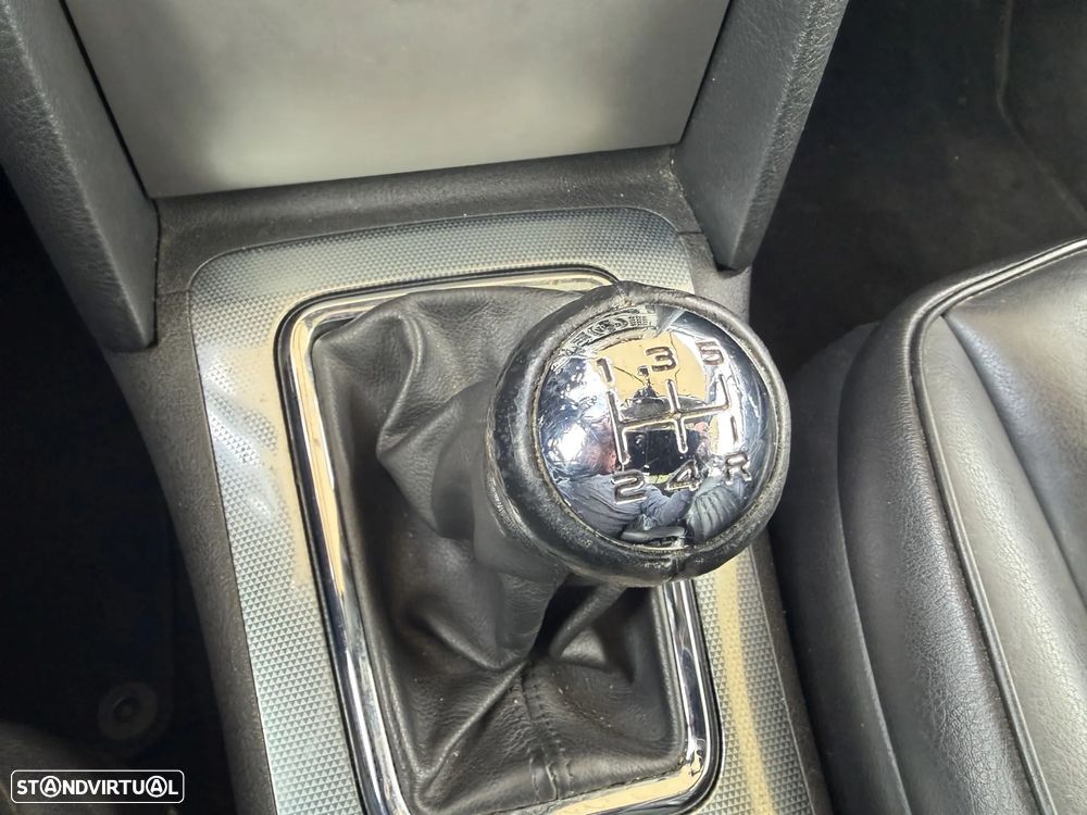 Peugeot 407 SW 1.6 HDi Executive FAP - 28