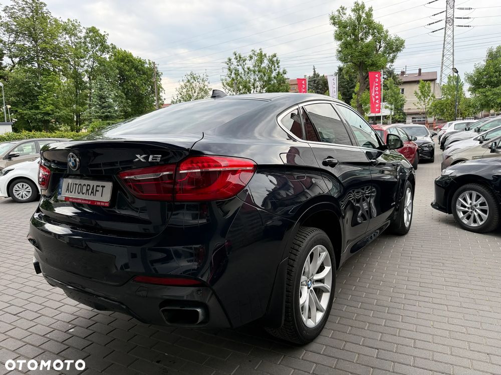 BMW X6 xDrive50i - 33