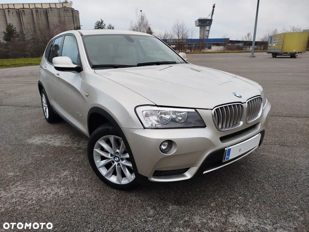 BMW X3 xDrive28i - 23