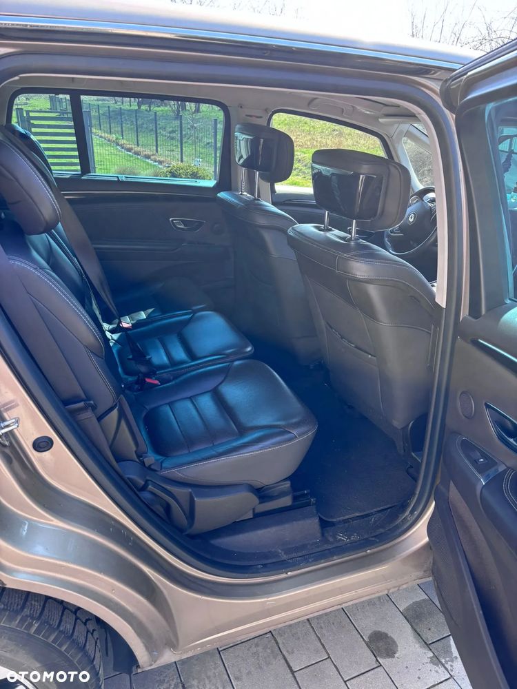 Renault Espace 1.6 dCi Energy Initiale Paris EDC 7os - 6