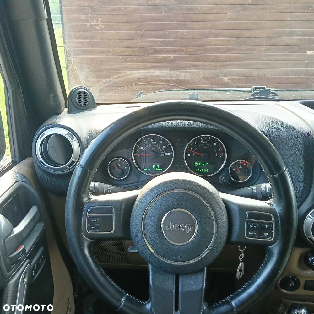 Jeep Wrangler - 7