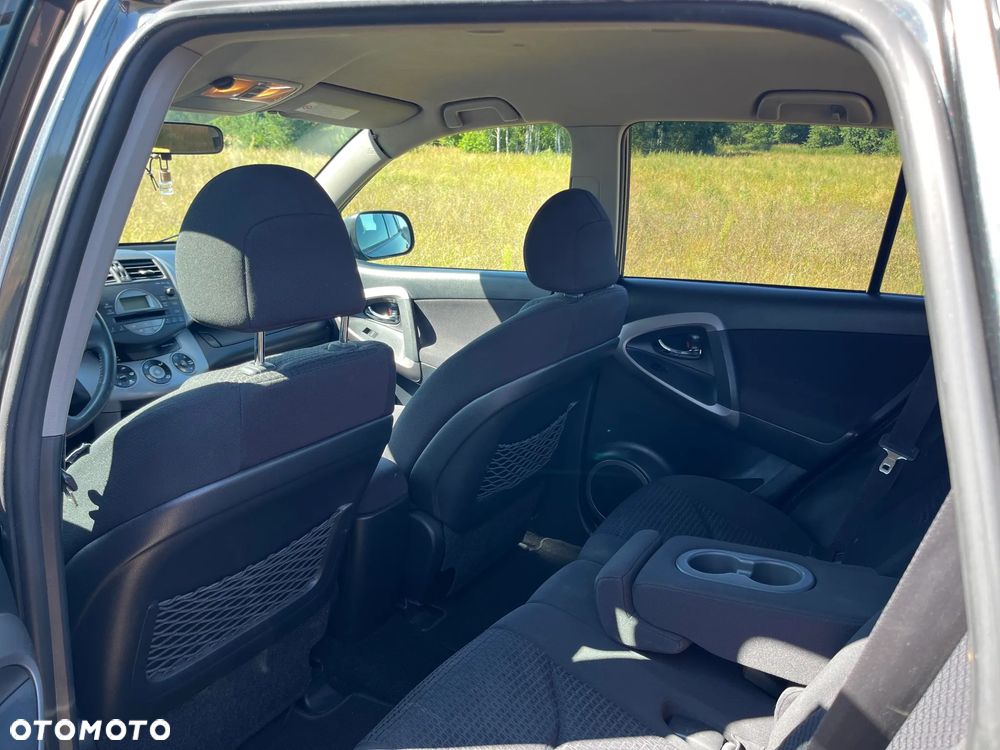 Toyota RAV4 - 20