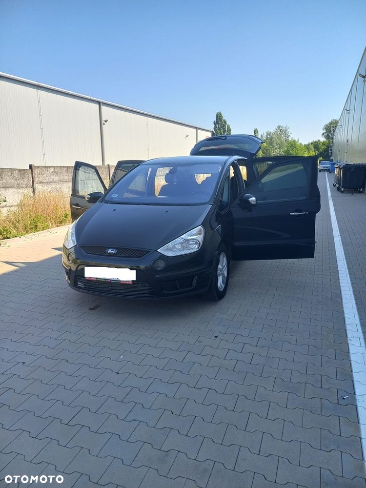Ford S-Max - 20