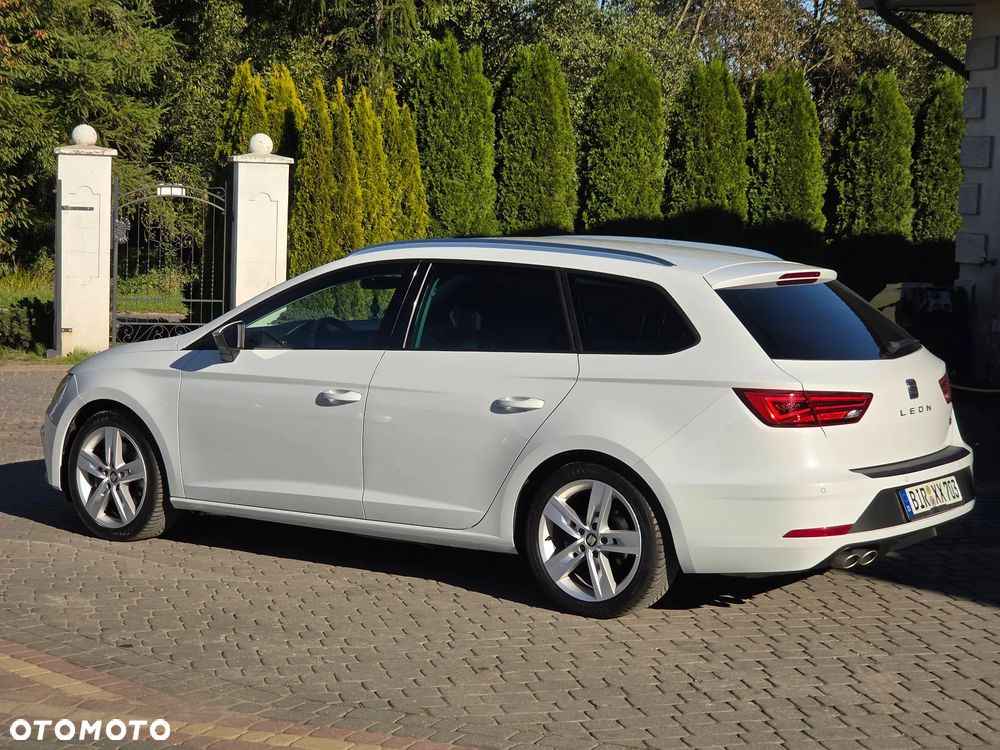 Seat Leon 2.0 TDI DPF Start&Stop DSG FR - 11