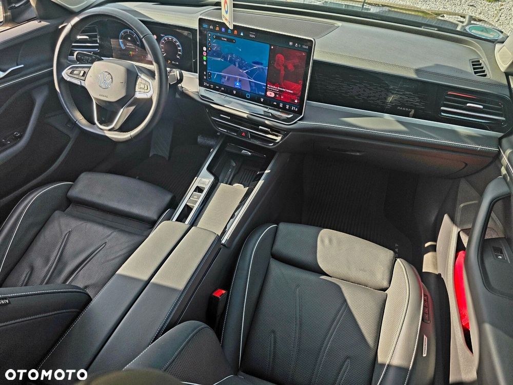 Volkswagen Passat 2.0 TDI SCR Style DSG - 34