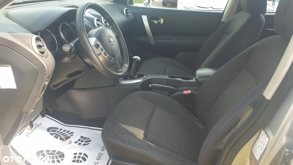 Nissan Qashqai - 14