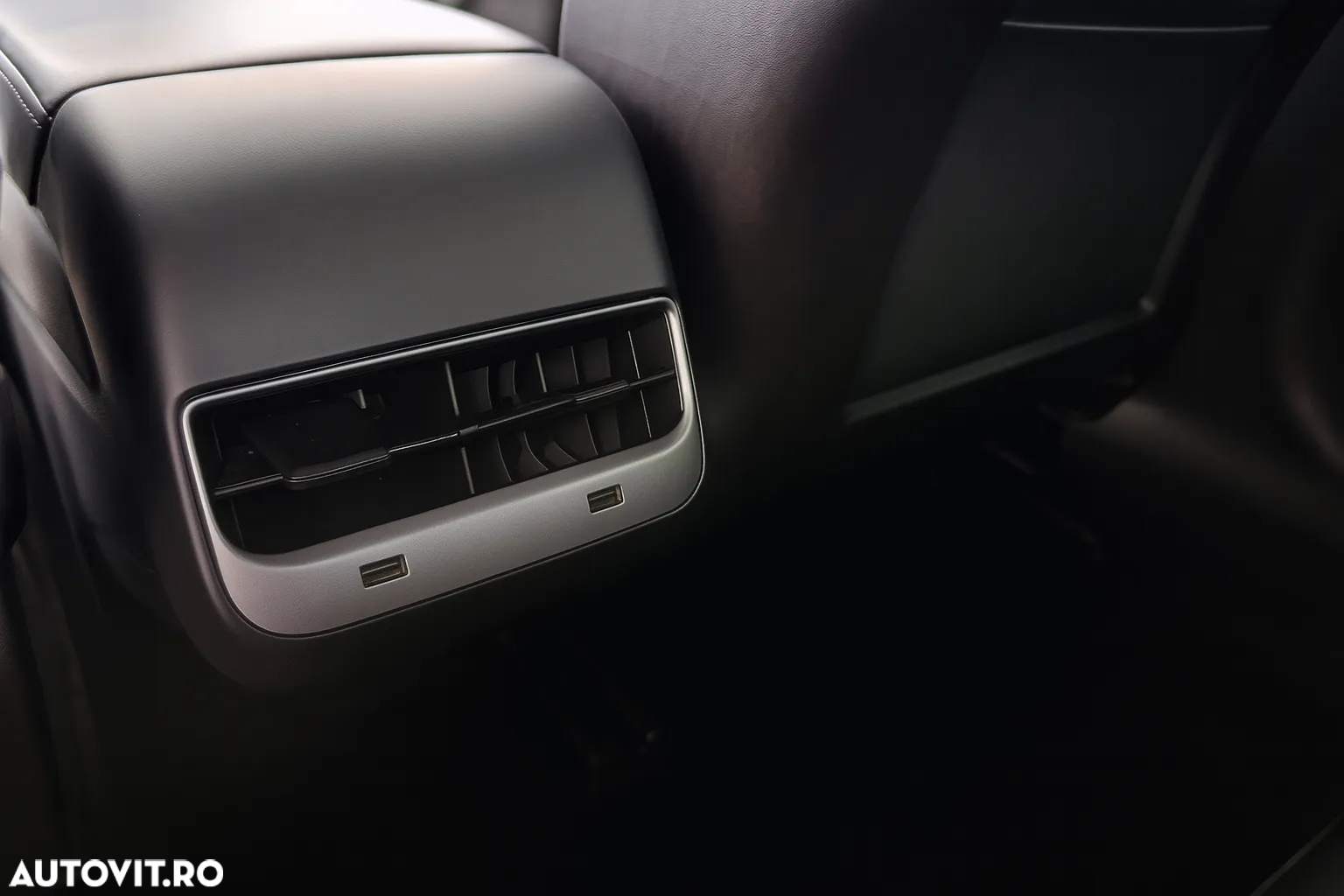 Tesla Model 3 Standard Reichweite Plus Hinterradantrieb - 21