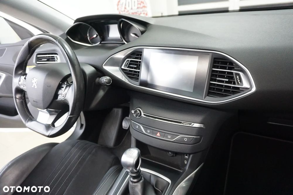 Peugeot 308 BlueHDi FAP 120 Stop&Start Style - 25