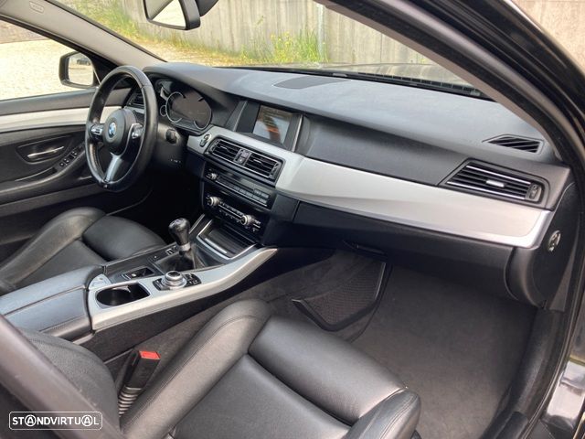 BMW 520 d Line Luxury - 29