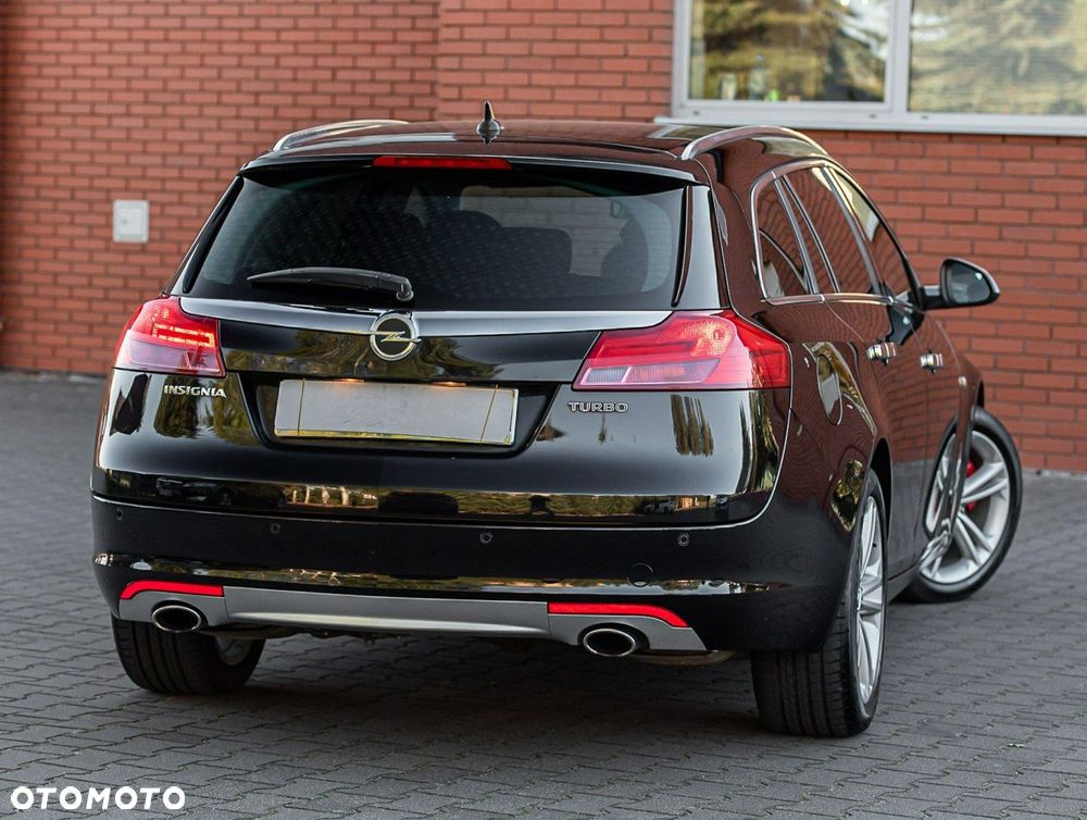 Opel Insignia 2.0 Turbo Cosmo - 3