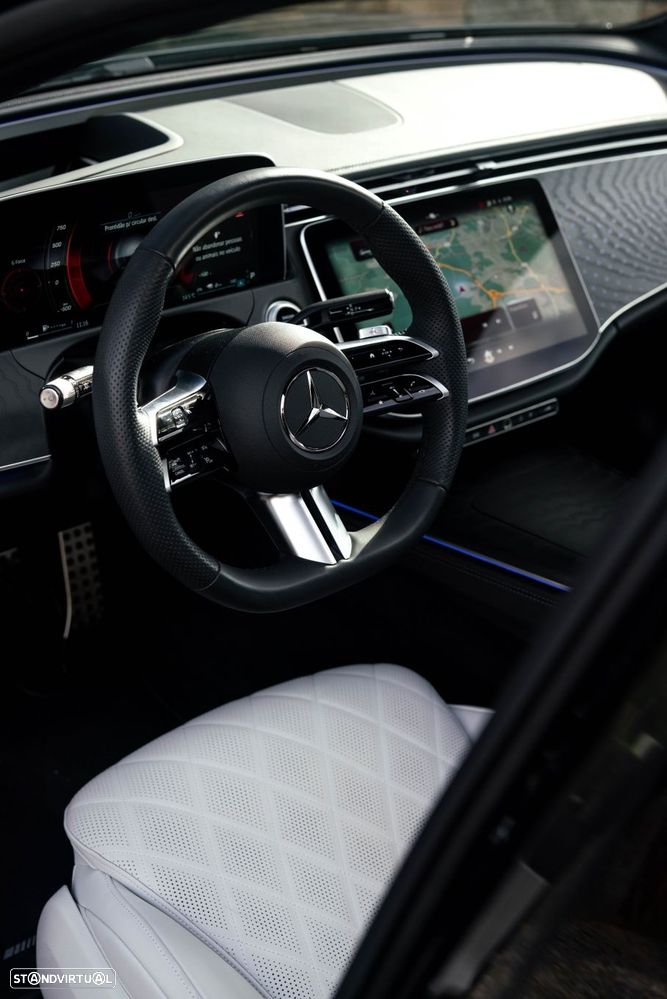 Mercedes-Benz E 300 - 22