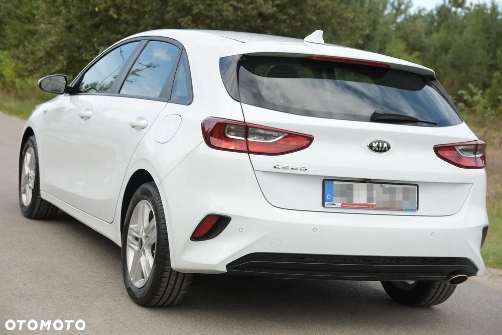 Kia Ceed - 5
