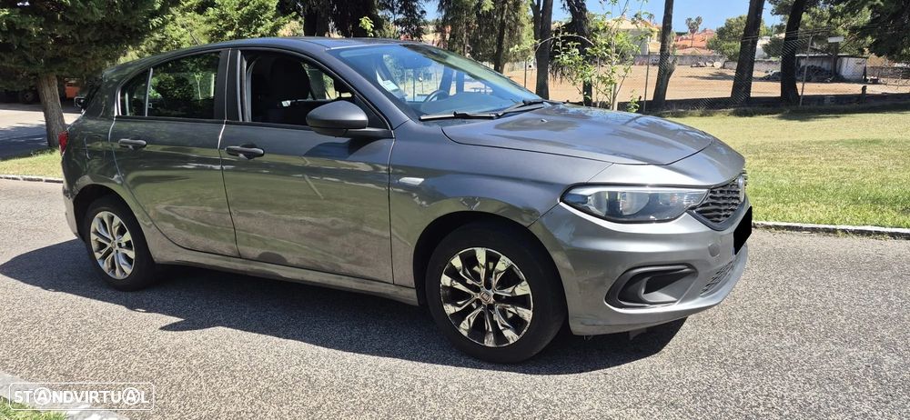 Fiat Tipo 1.3 M-Jet Easy - 2
