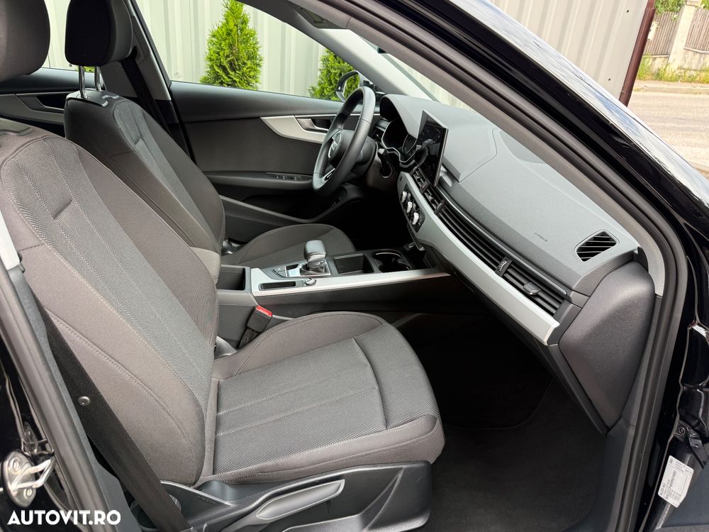 Audi A4 35 TDI S tronic MHEV Basic - 27