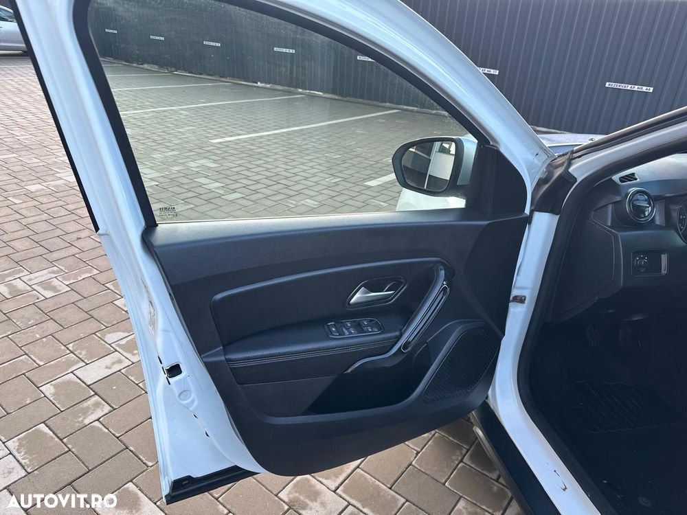 Dacia Duster 1.5 Blue dCi Prestige - 9