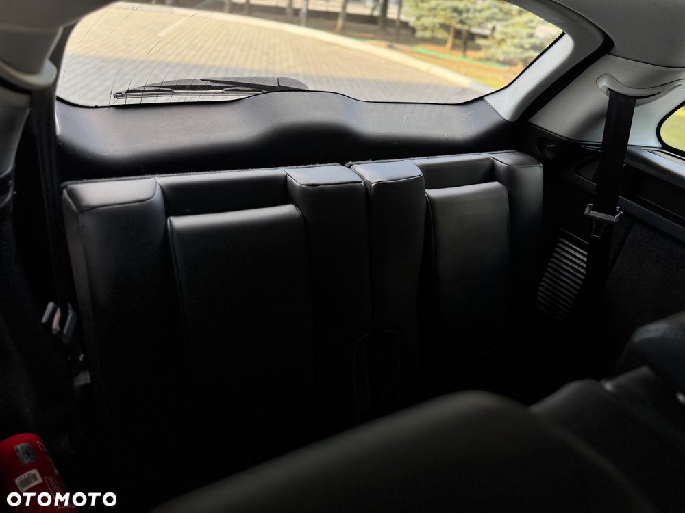 Land Rover Discovery Sport TD4 HSE Luxury - 22