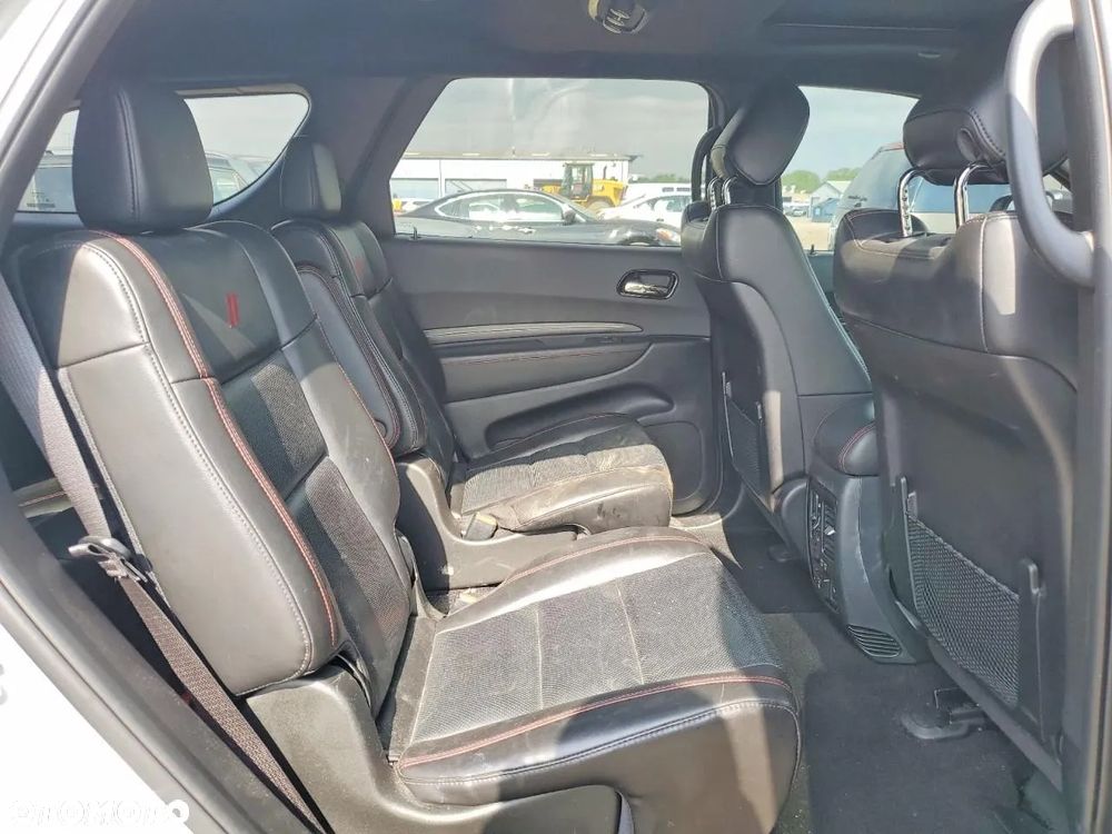 Dodge Durango 5.7 R/T - 10