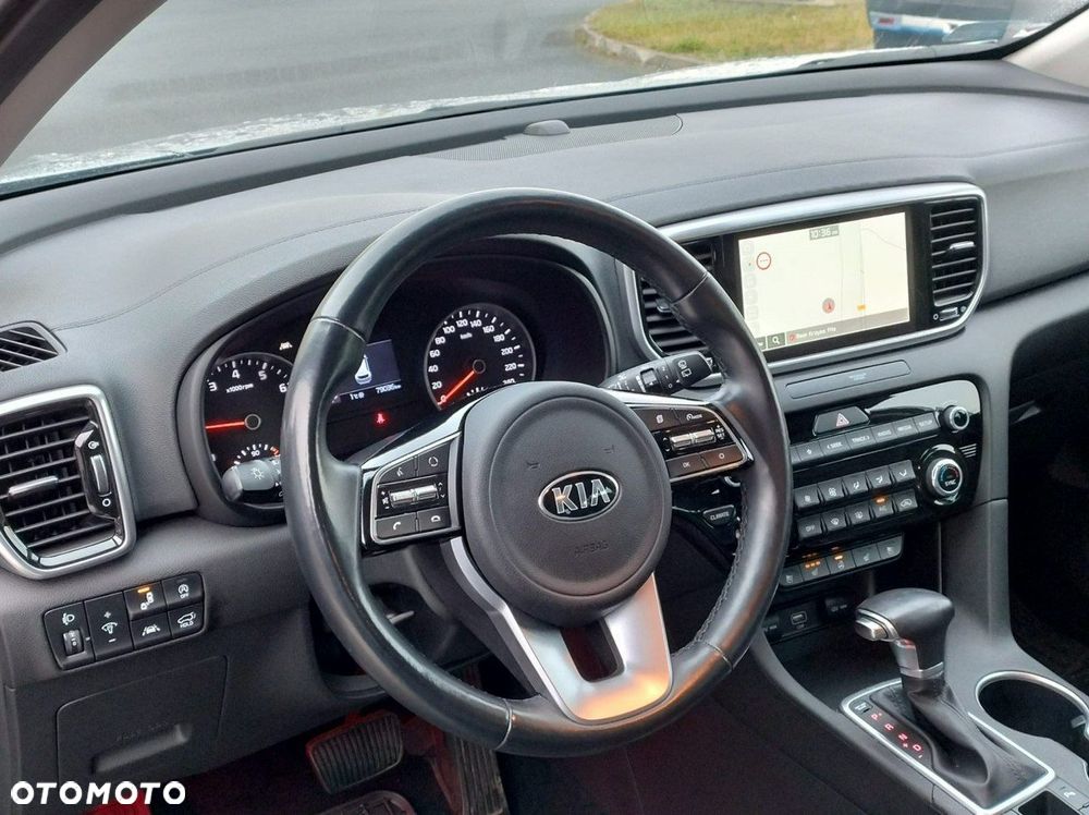Kia Sportage - 12
