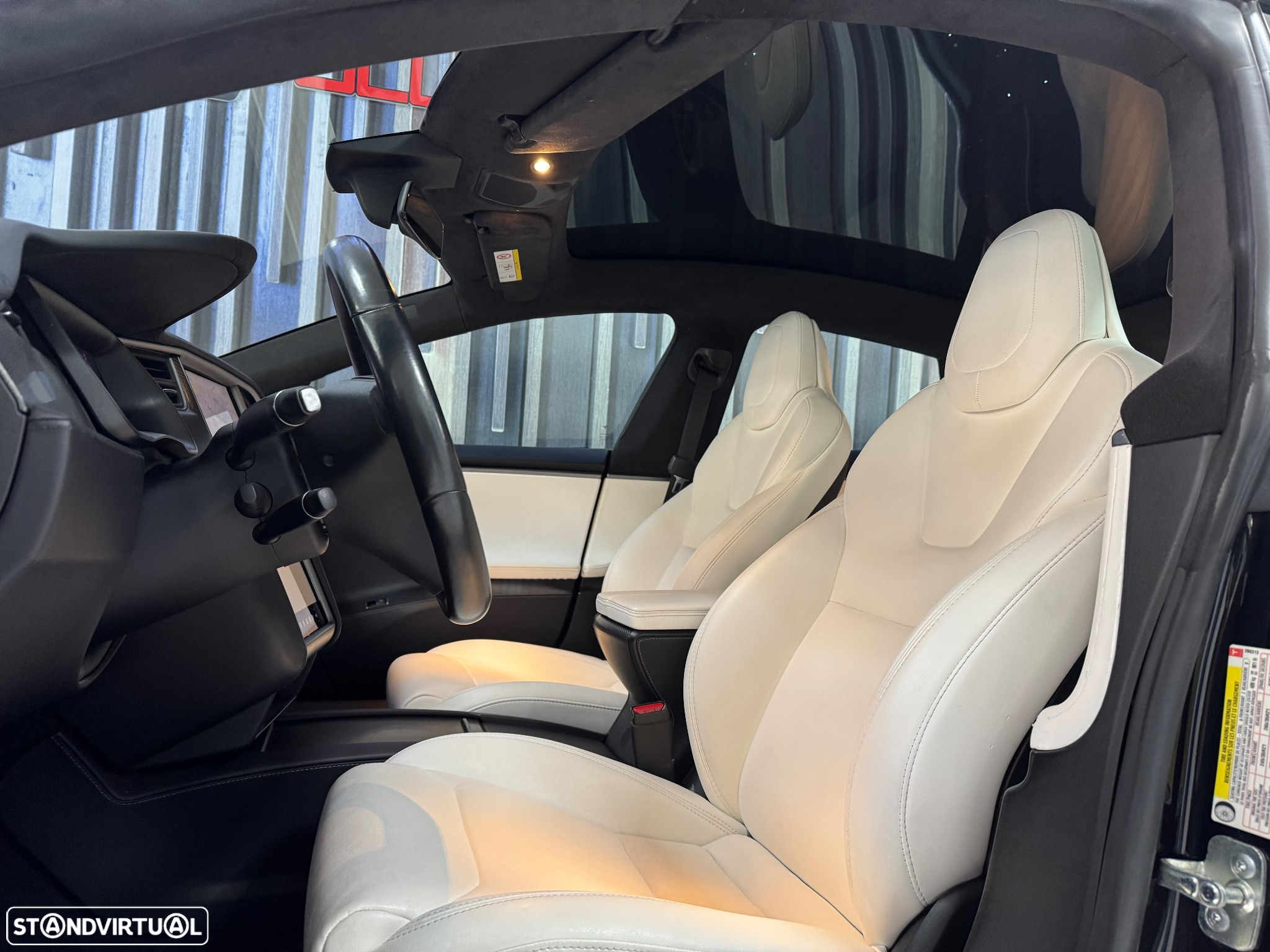 Tesla Model S 100D - 13