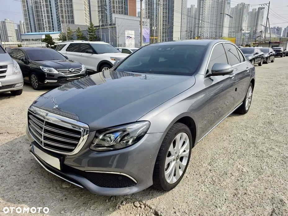 Mercedes-Benz Klasa E - 2