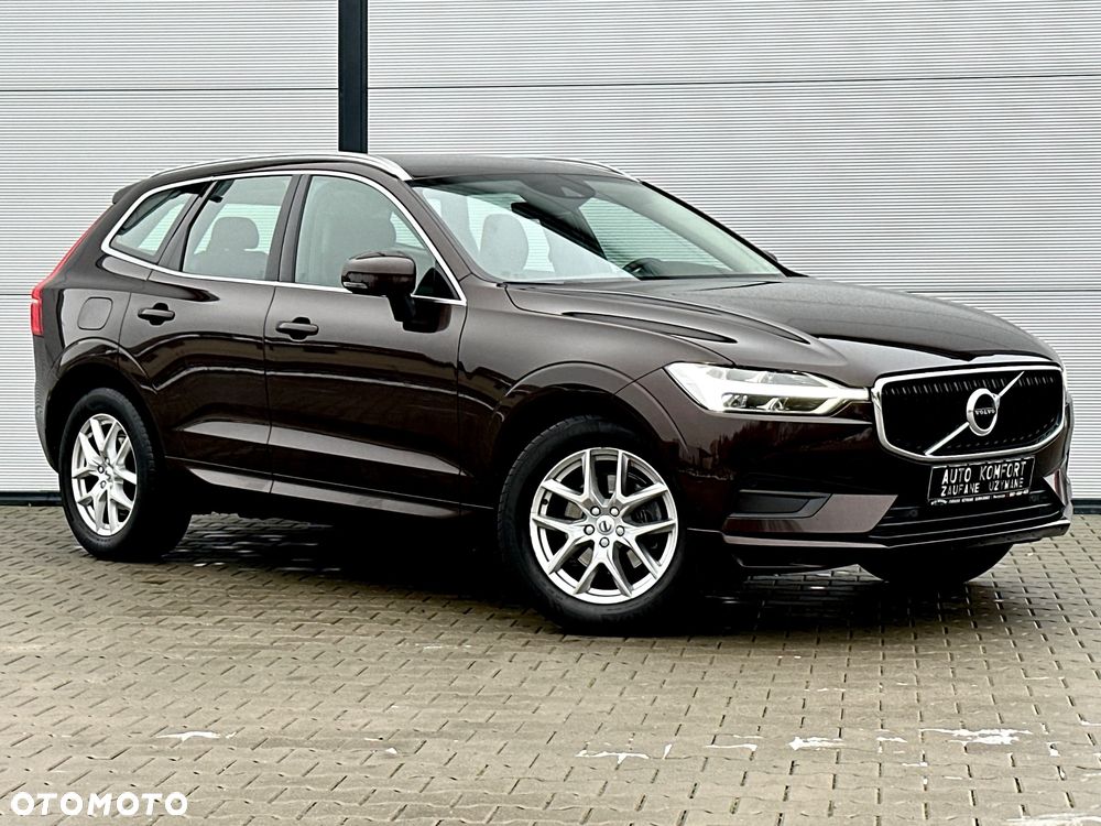 Volvo XC 60 D4 Momentum Pro - 11
