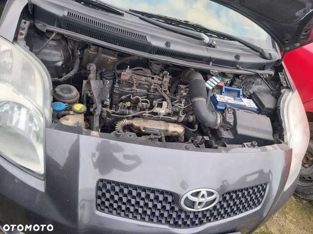 Toyota Corolla E12 silnik 1,4 d4d Kompletny pompa wtryski 1,4 d4d Auris - 4
