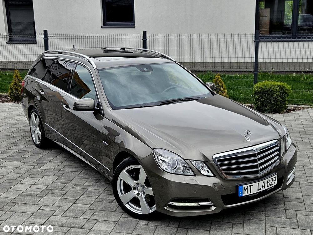 Mercedes-Benz Klasa E - 15
