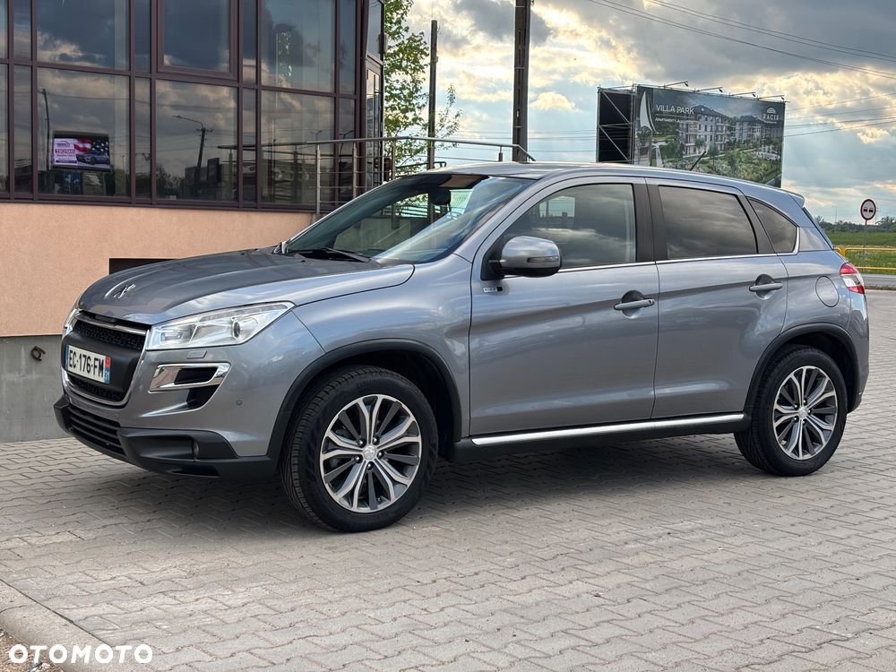 Peugeot 4008 - 11