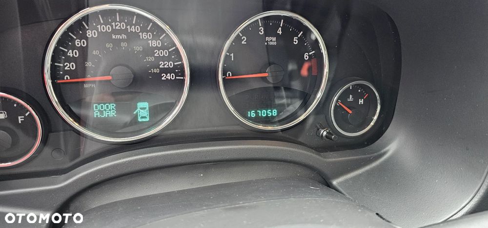 Jeep Compass 2.0I 4x2 Limited - 14